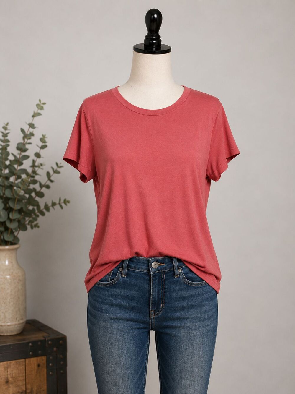 Torrid Womens Size 0 Large Relaxed T Shirt Short Sleeve Soft Comfy Casual Tee